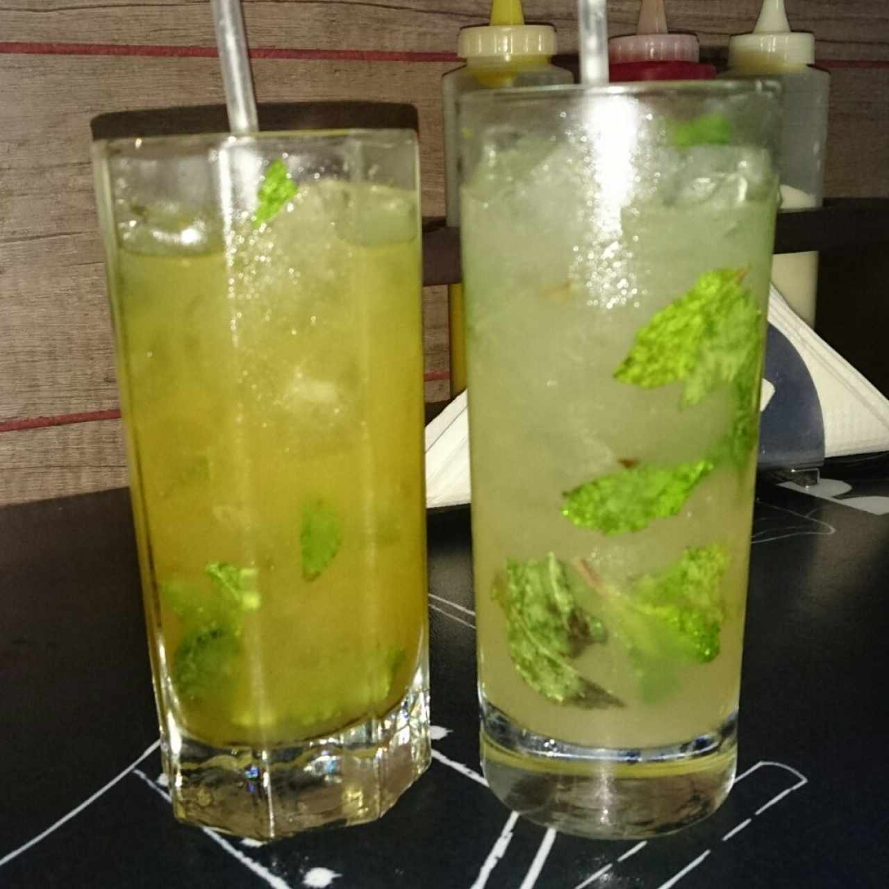 Mojitos de parchita y tradicional