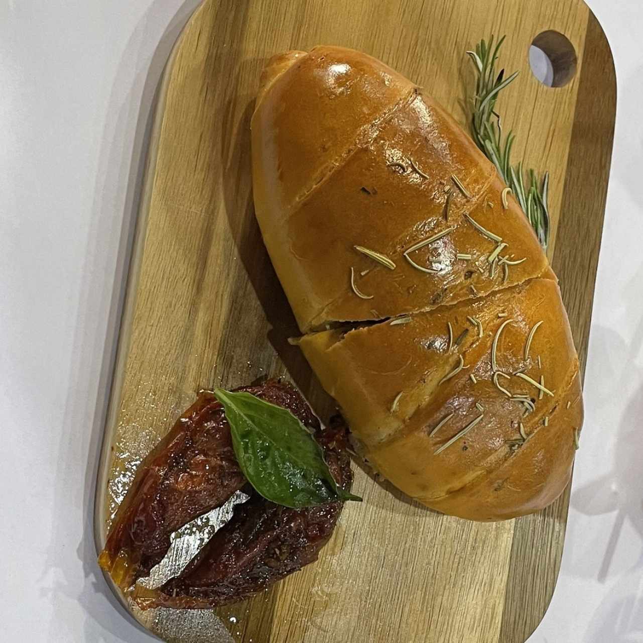 Cachito mediterraneo
