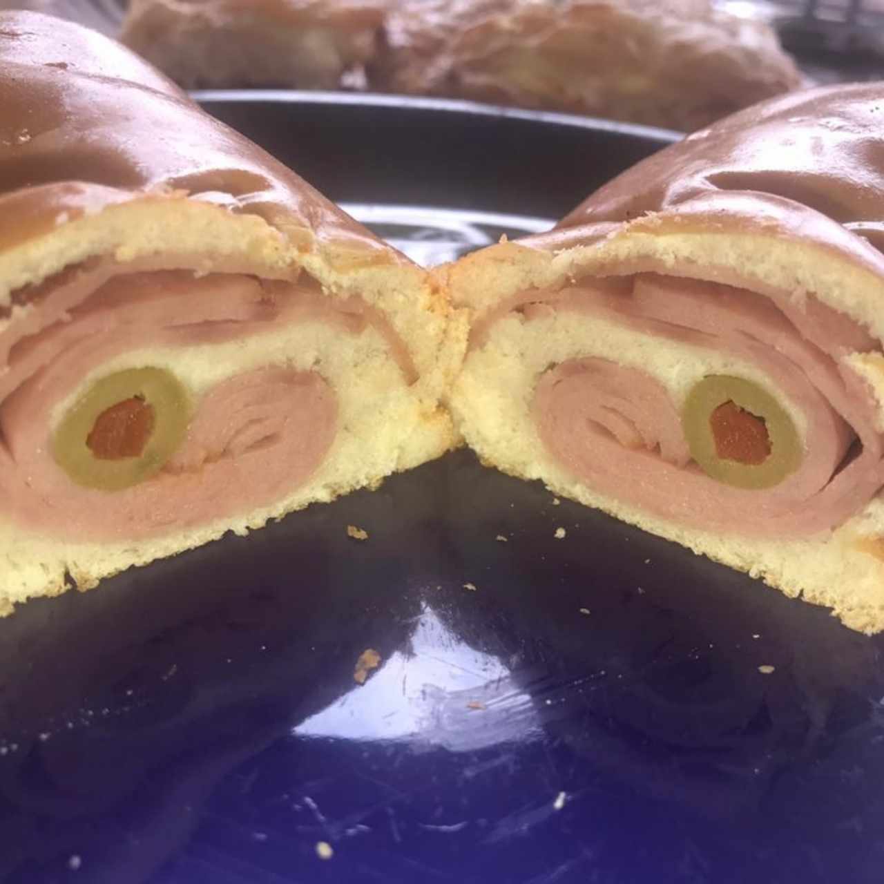 Mini Pan de Jamón, Espectacular