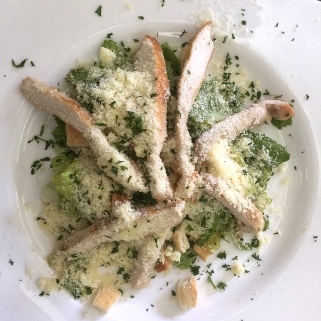 Ensalada cesar con pollo 