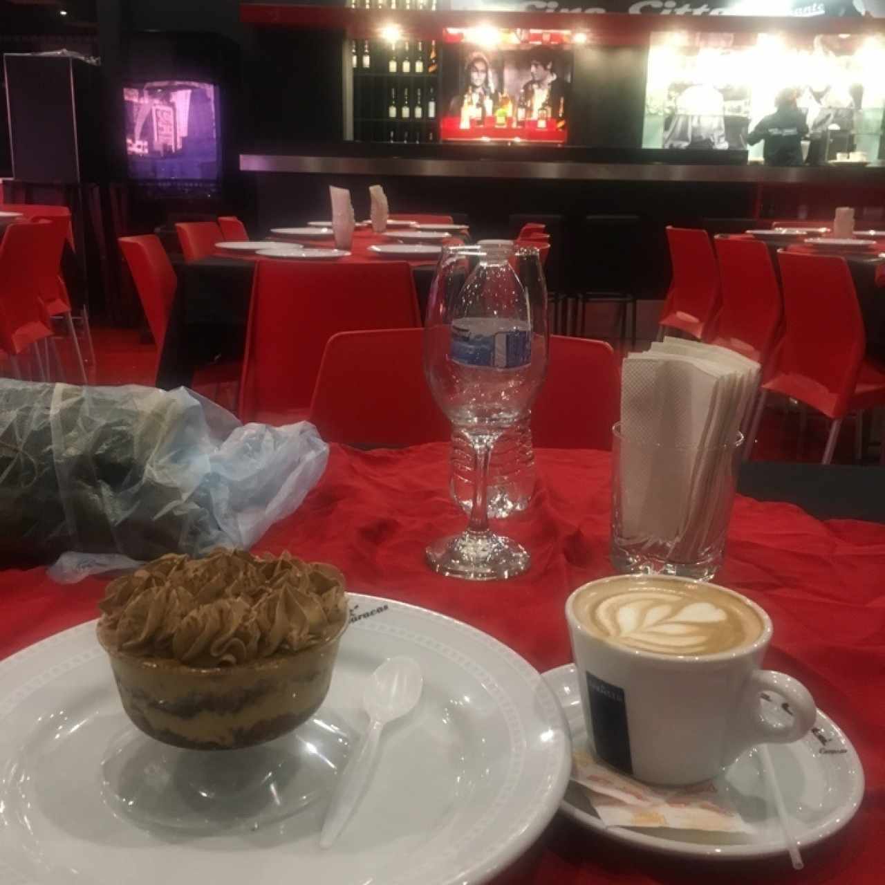 tiramisu y cafe 