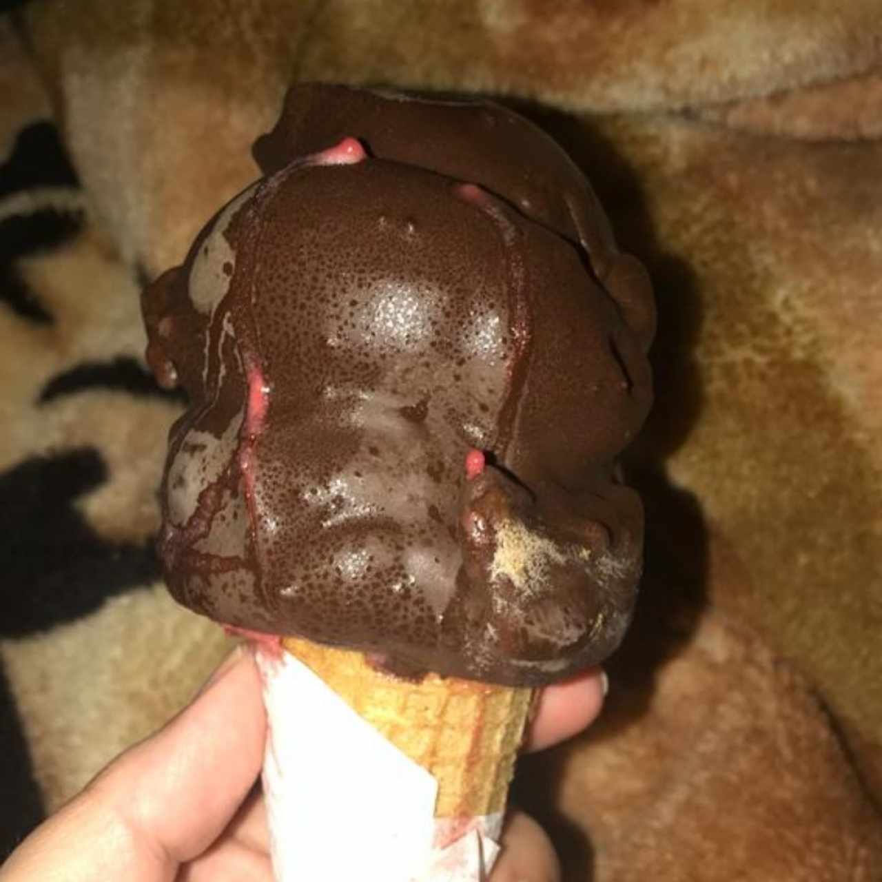 Barquilla de Fresa con Capa de Chocolate, Excelente