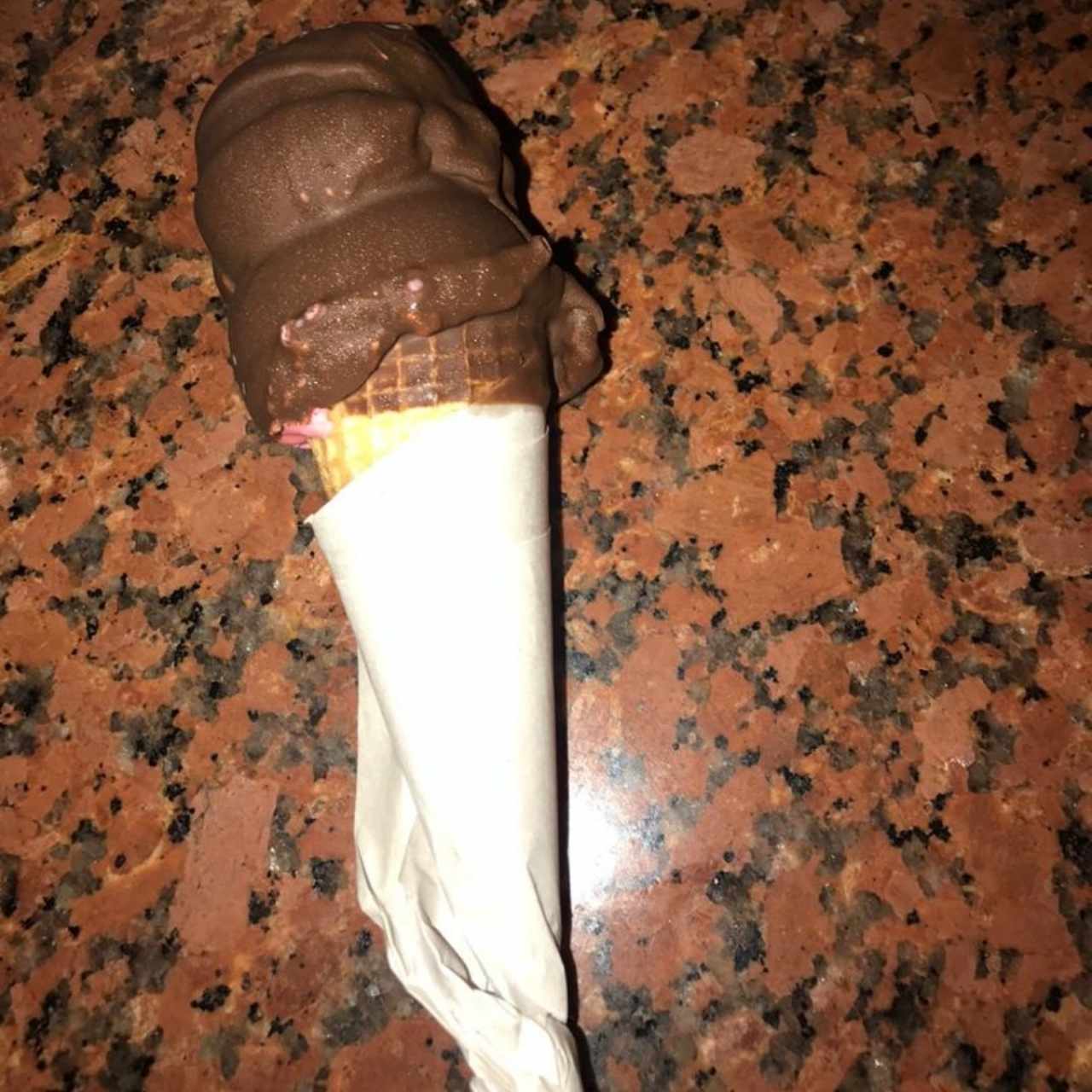 Barquilla de Fresa con Capa de Chocolate, Espectacular, mi preferida por años