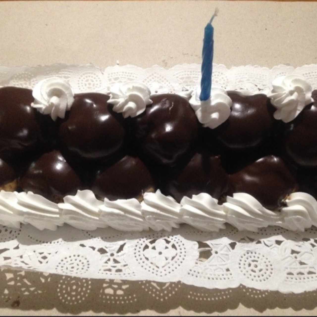 Torta de profiterol