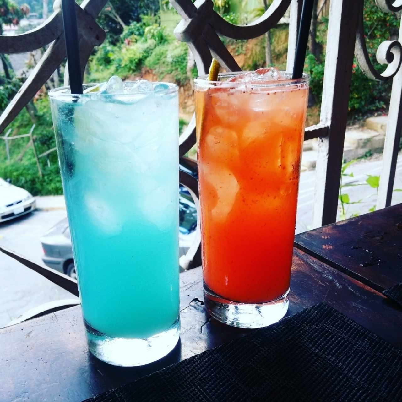 Electric Vintage y tiki