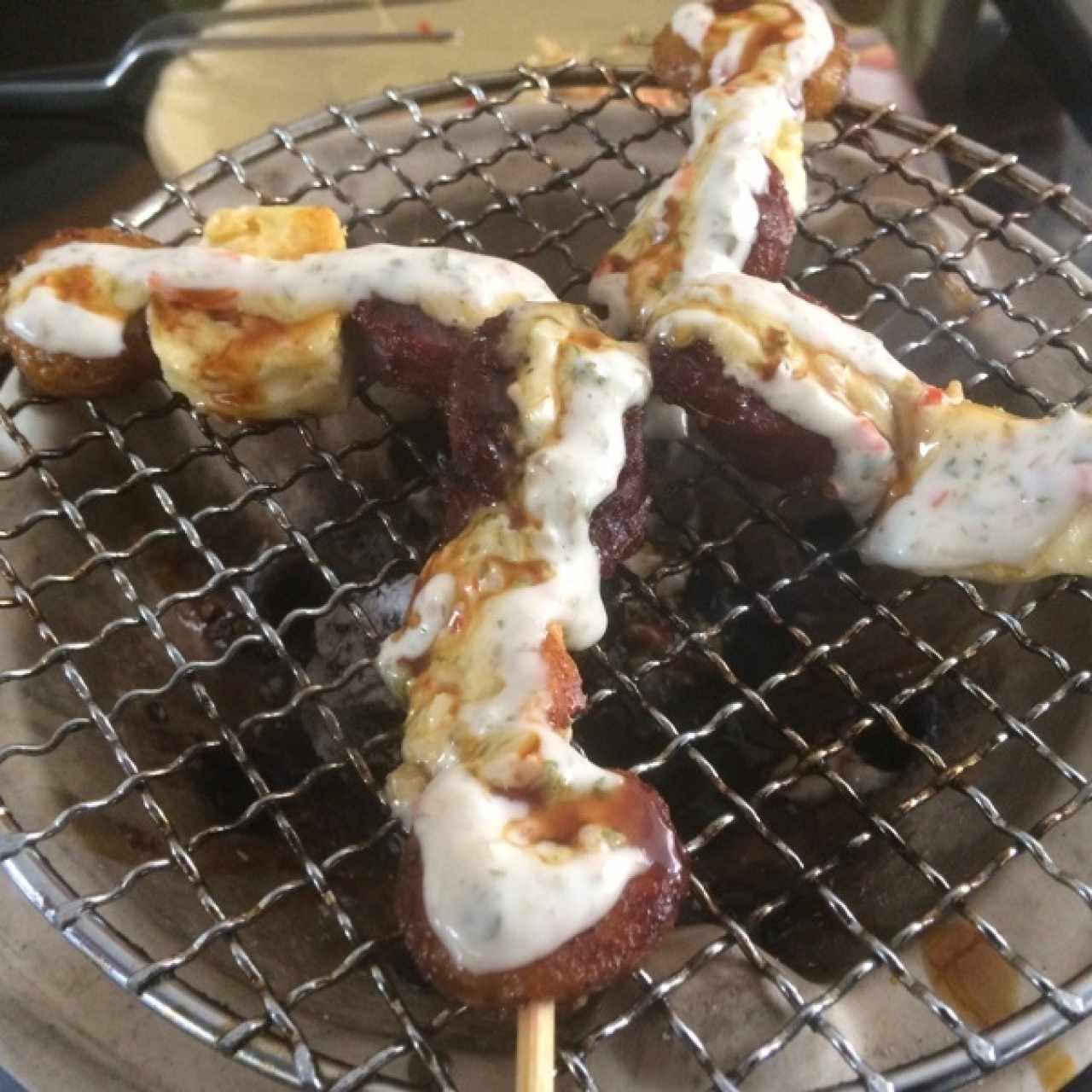 Brochetas de chorizo, queso y platano