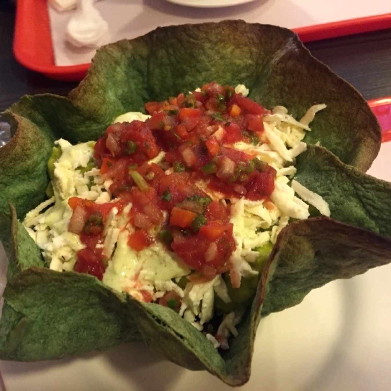 Bowl tortilla de oregano.