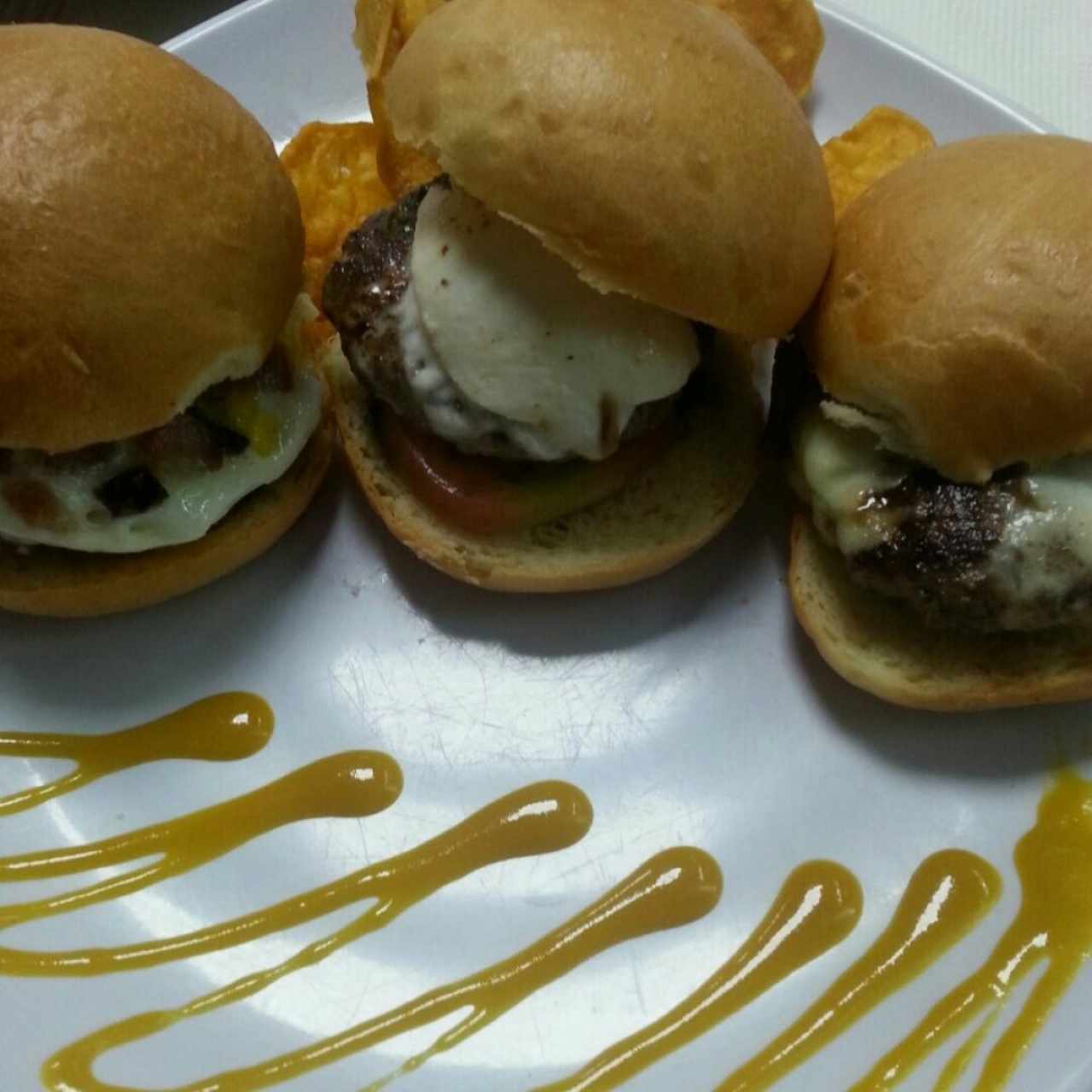 Trío de Hamburguesa 