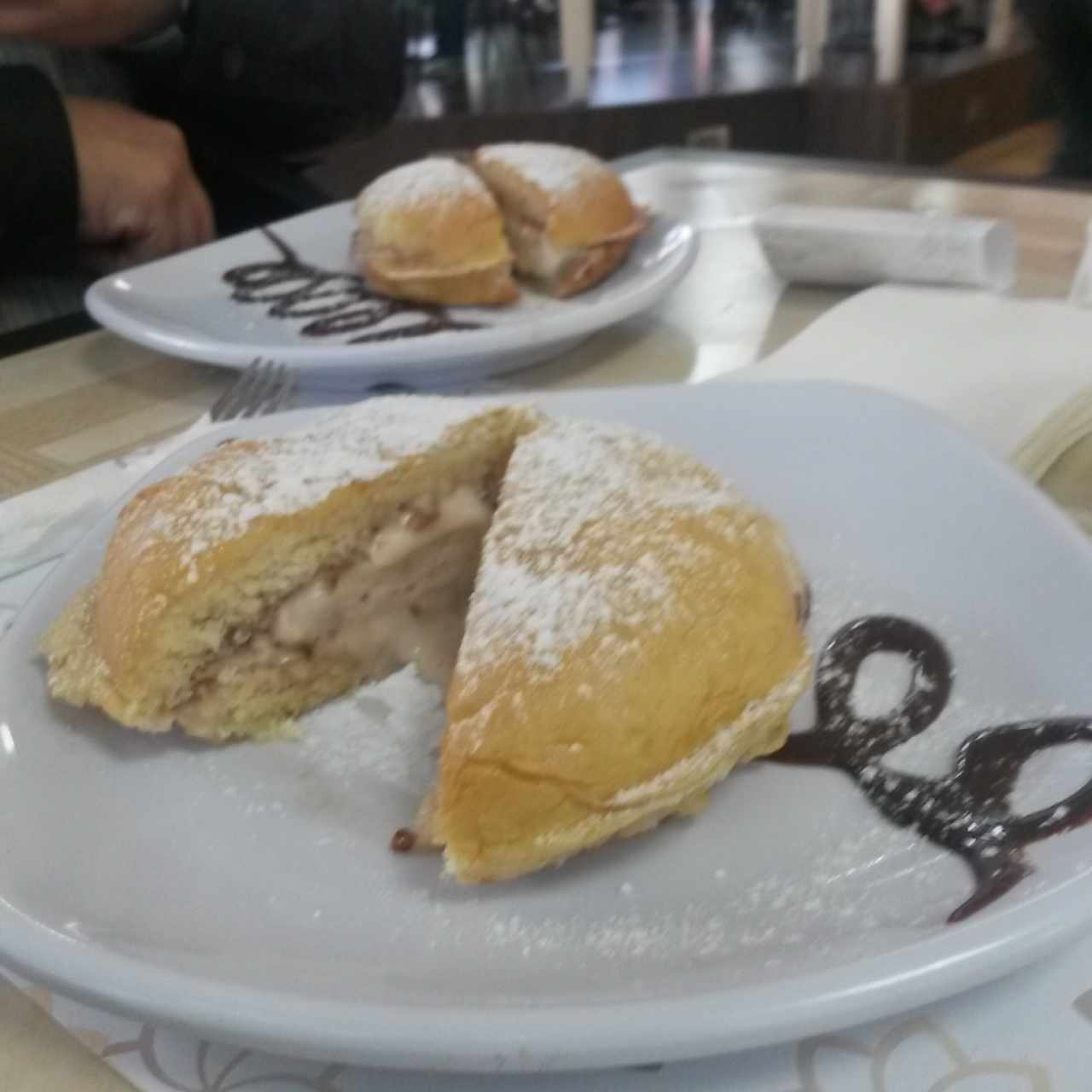 Panini Gelato Ferrero Rocher