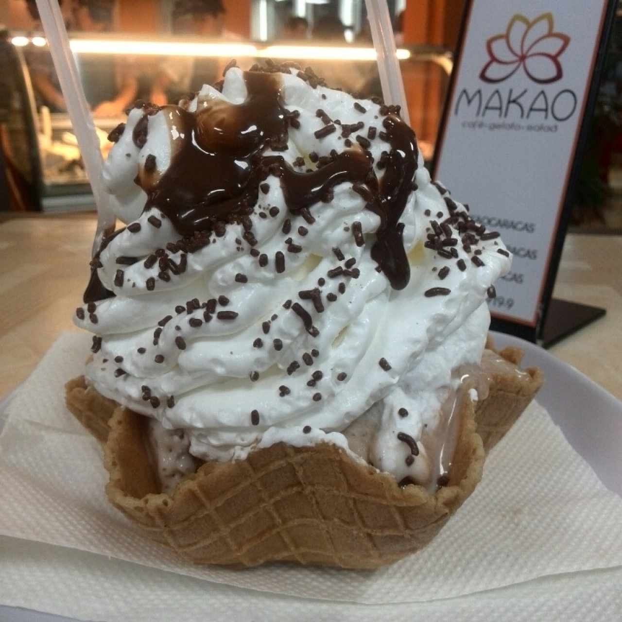 Helados - Tulipán de Brownie, Nutella y Ferrero Rocher 
