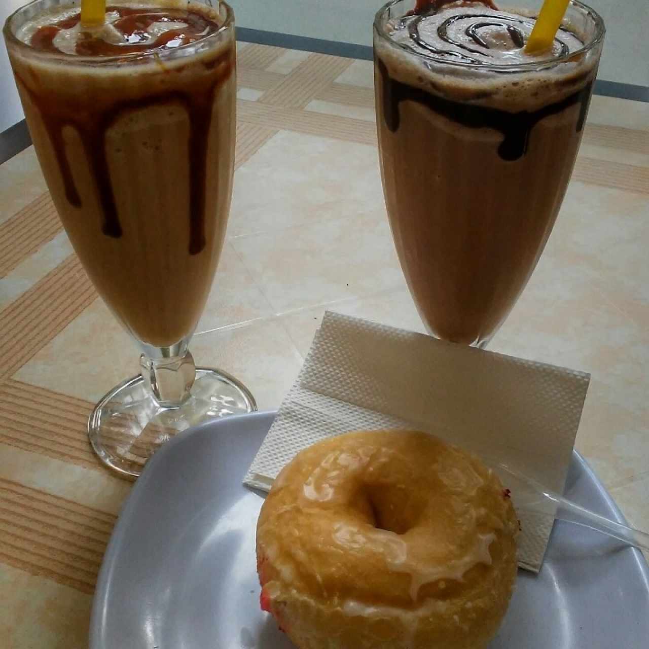 frapuccino y dona clases da
