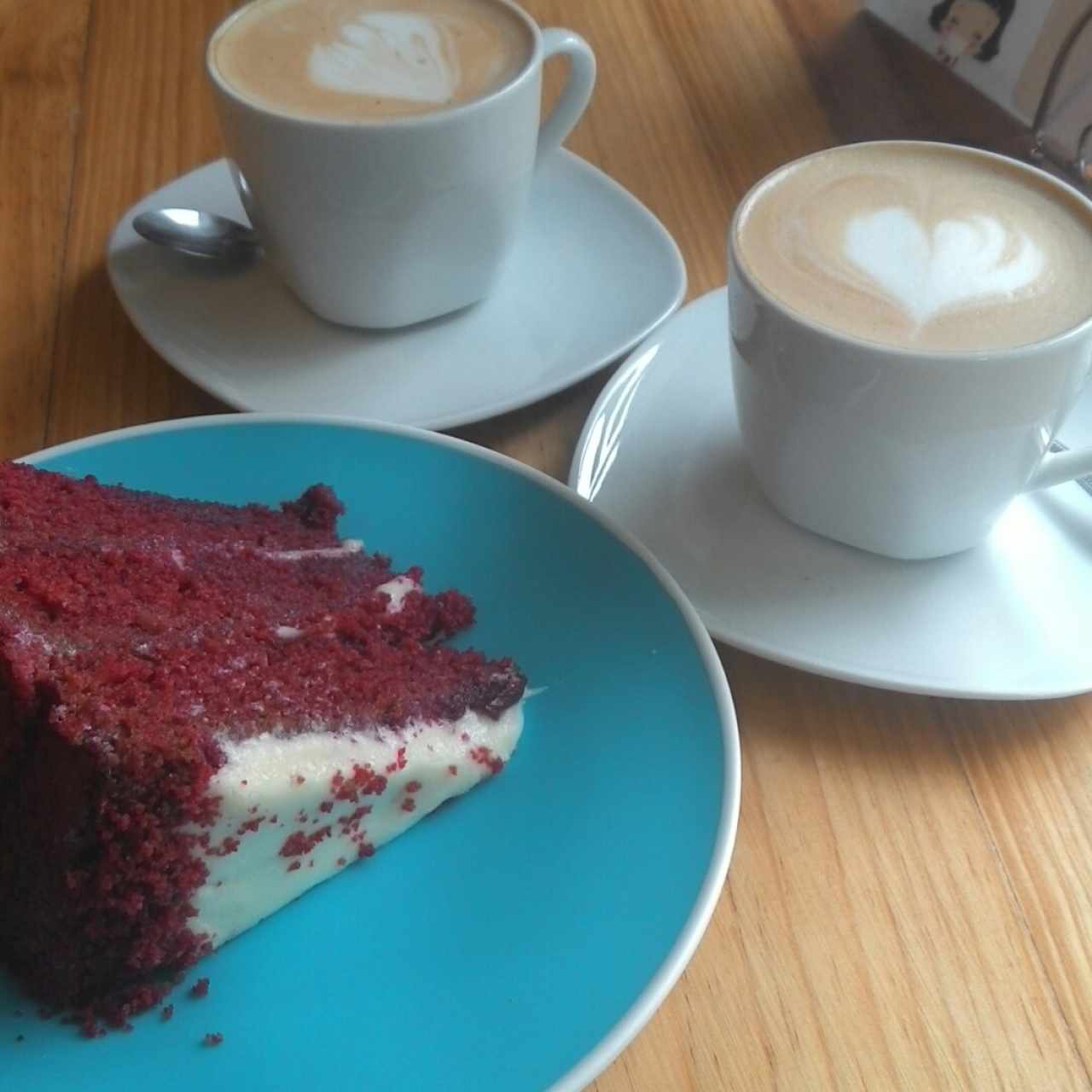Red Velvet y café al gusto
