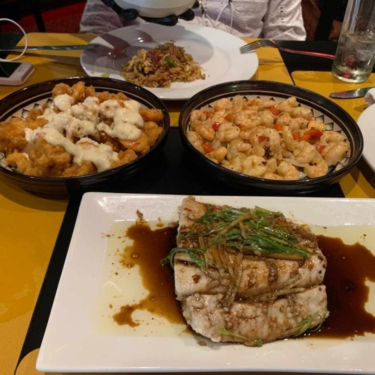 Pescado con Jengibre y Cebollin. 