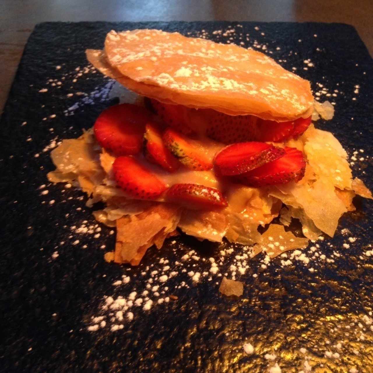 Milhoja de fresas