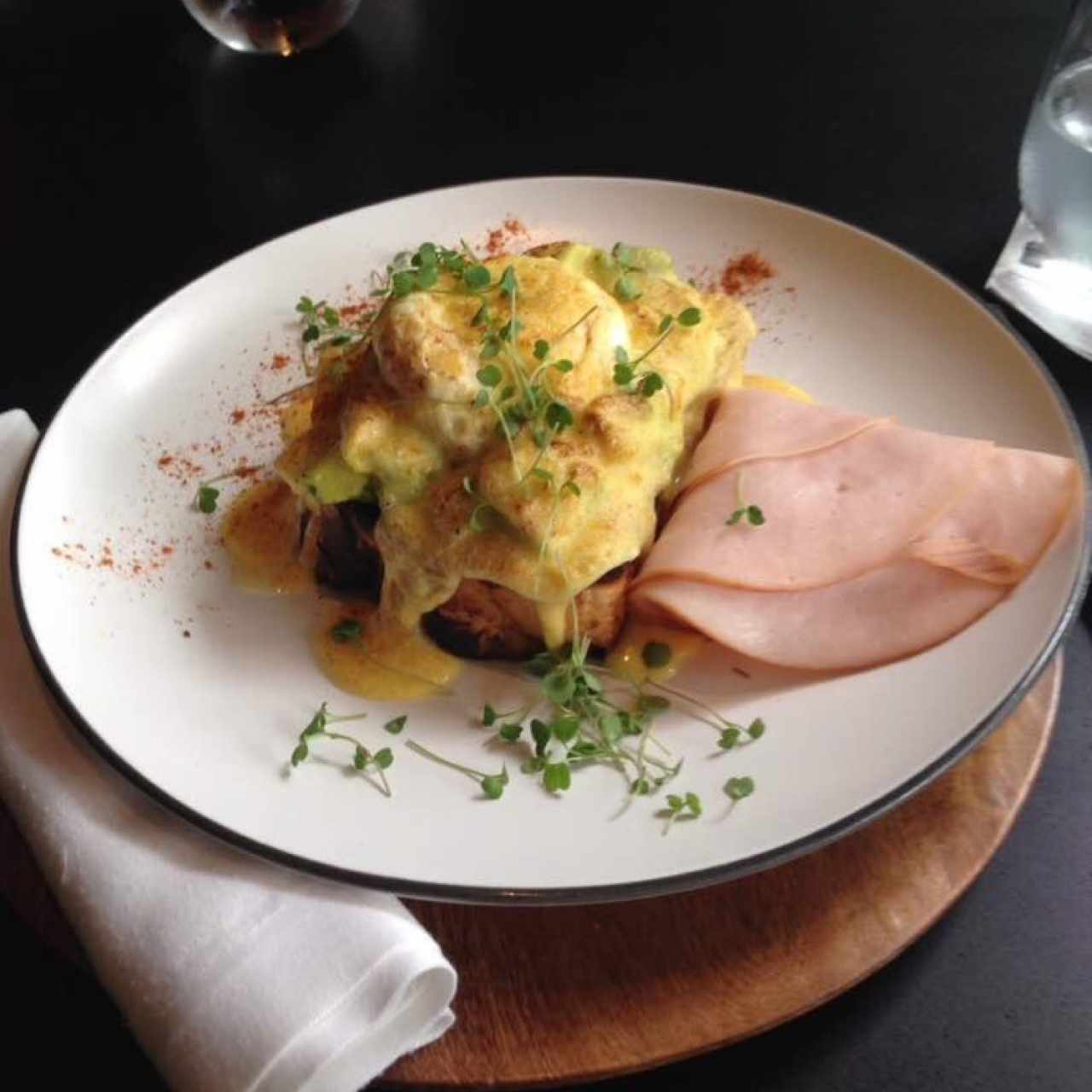 huevos benedictinos con jamon