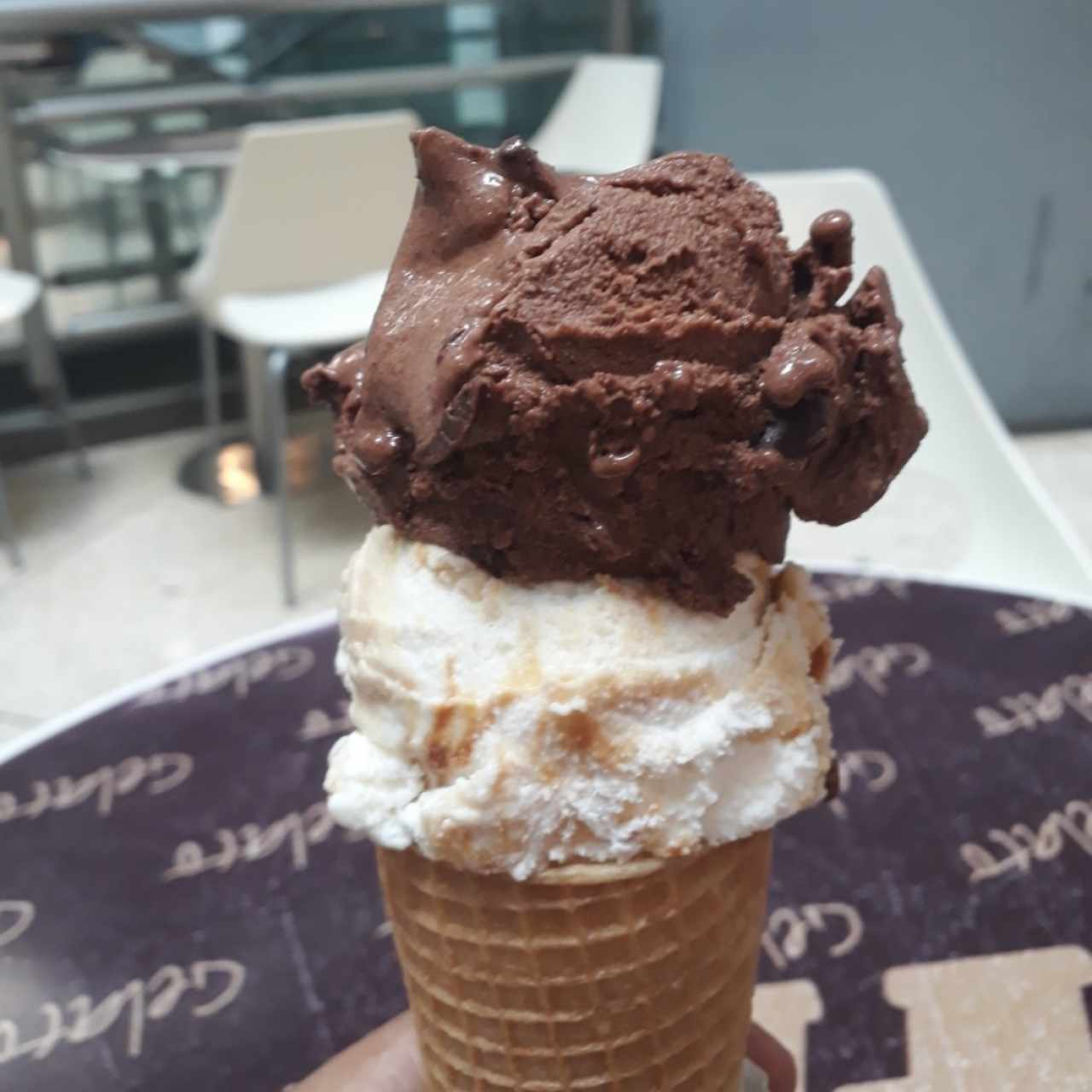 Barquilla de  Chocolate y Dulce de Leche 