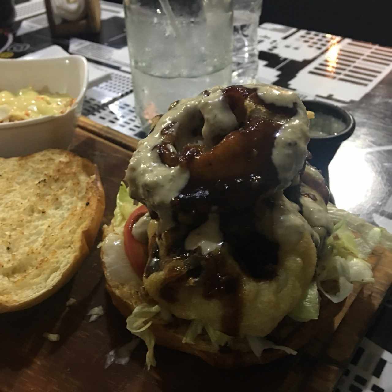 Hamburguesa con Aros de Cebolla
