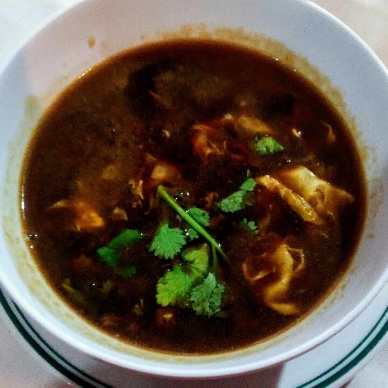 Sopa Agripicante con Camarones