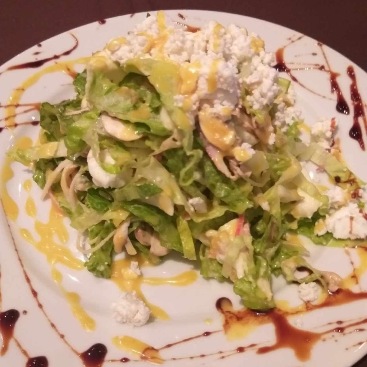 Ensalada de Cangrejo y Queso de Cabra