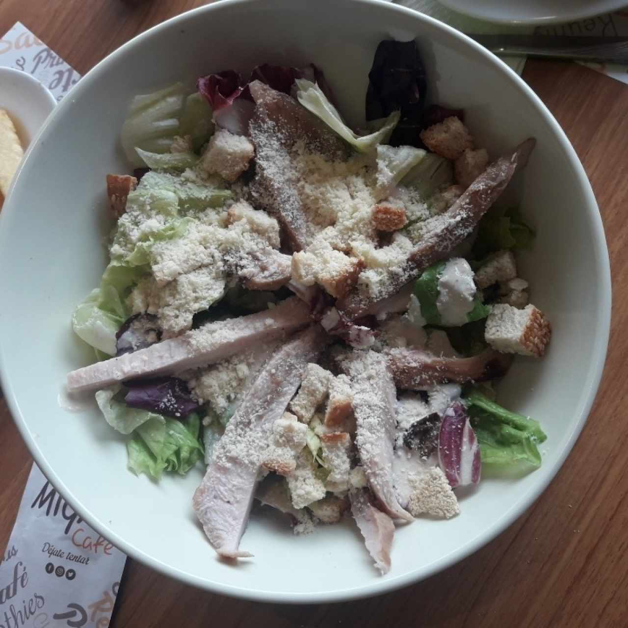 Ensalada Cesar con Pollo