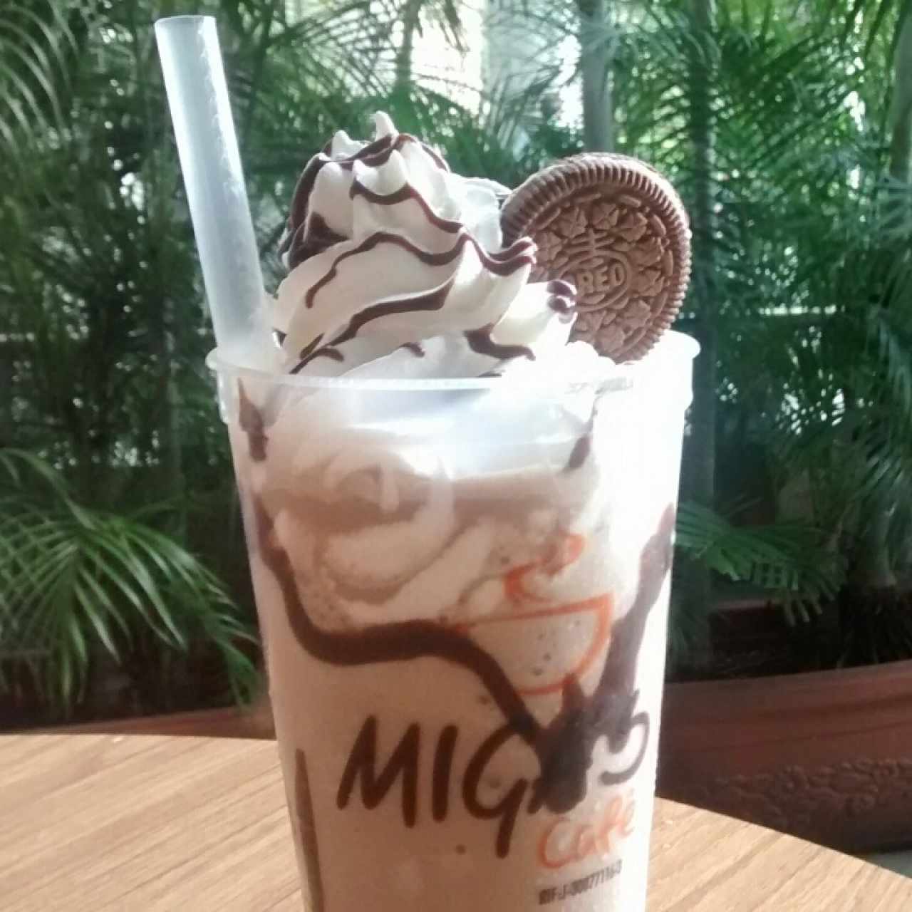 Merengada de Oreo con crema chantillí
