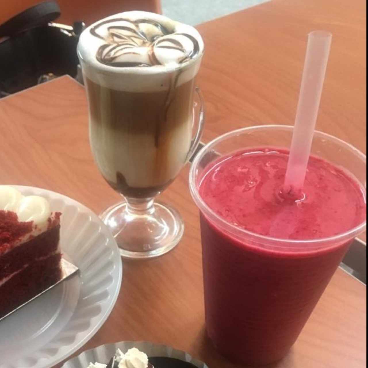 Smothie de mora y mokachino