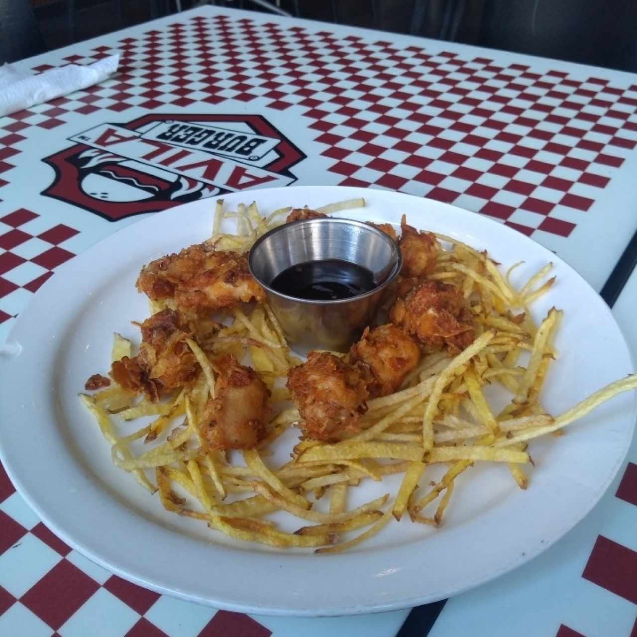 deliciosa entrada de pollo y papitas 