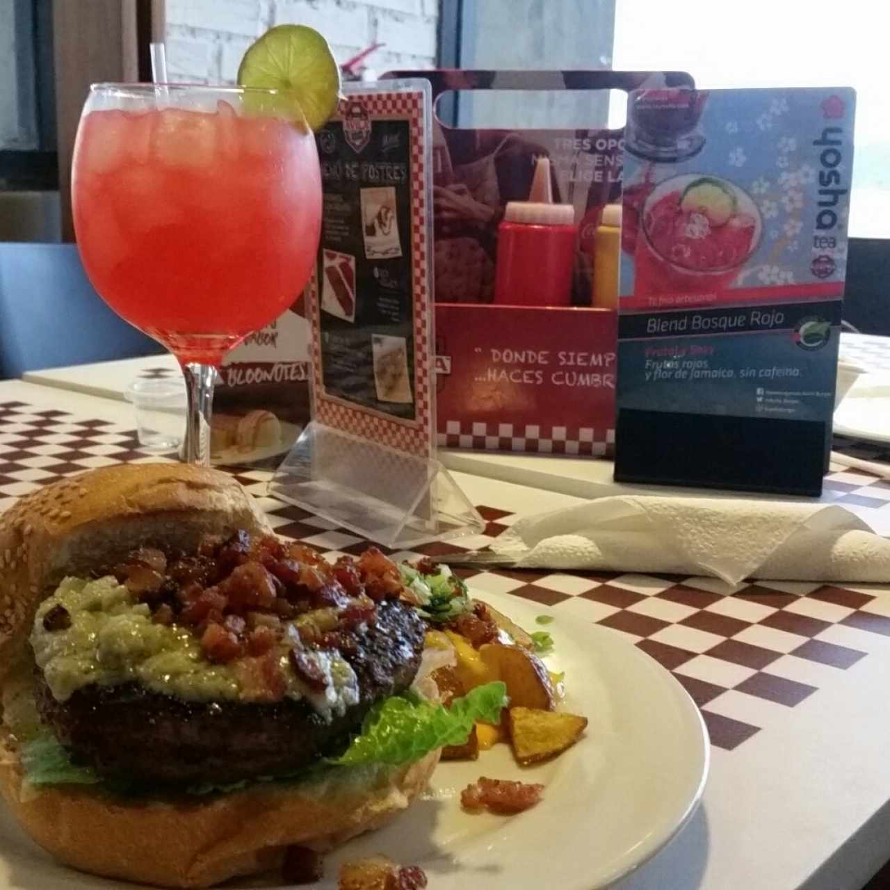 caracas burger y manantial stolk