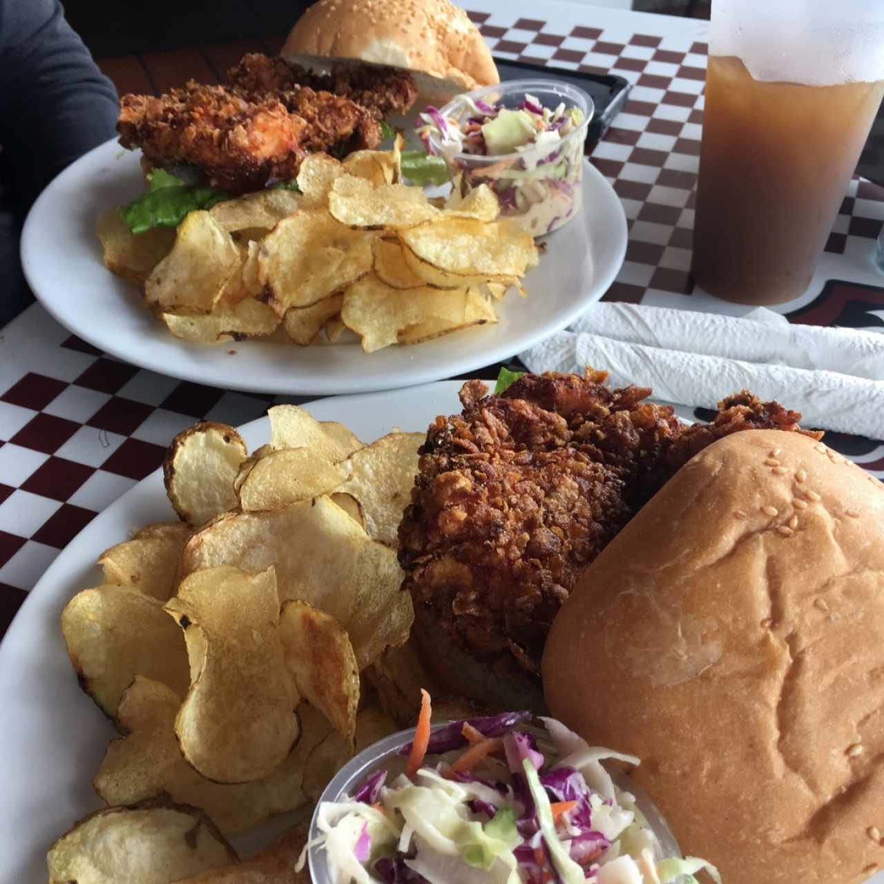hamburguesa 2x1 de pollo crispy