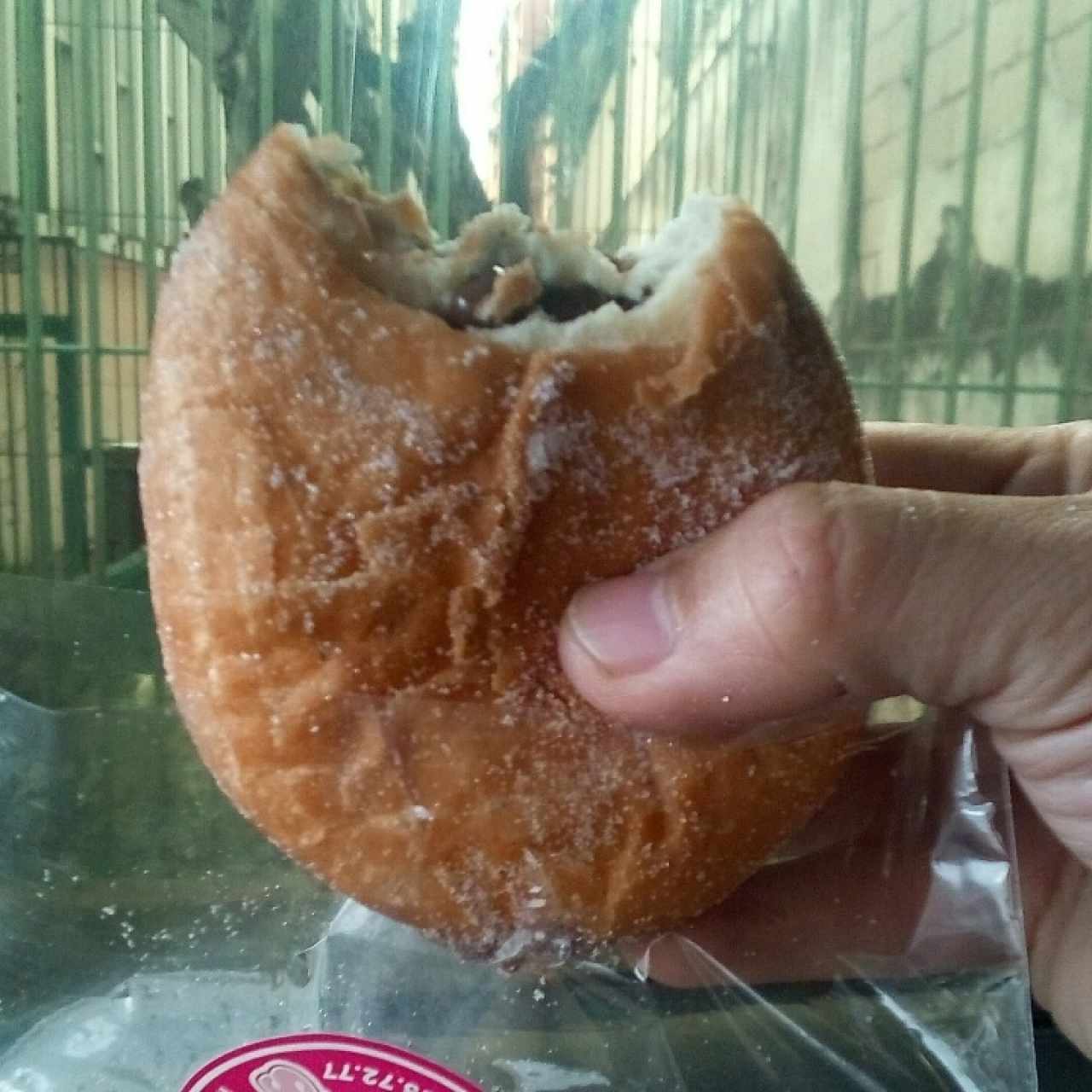Bomba rellena de chocoavellana