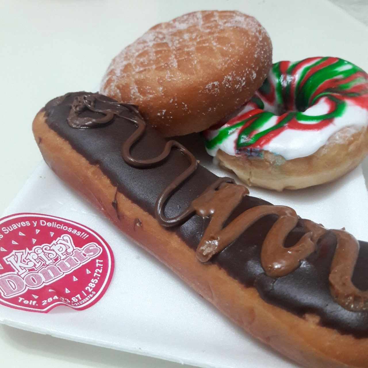 longbar, bomba y donut 