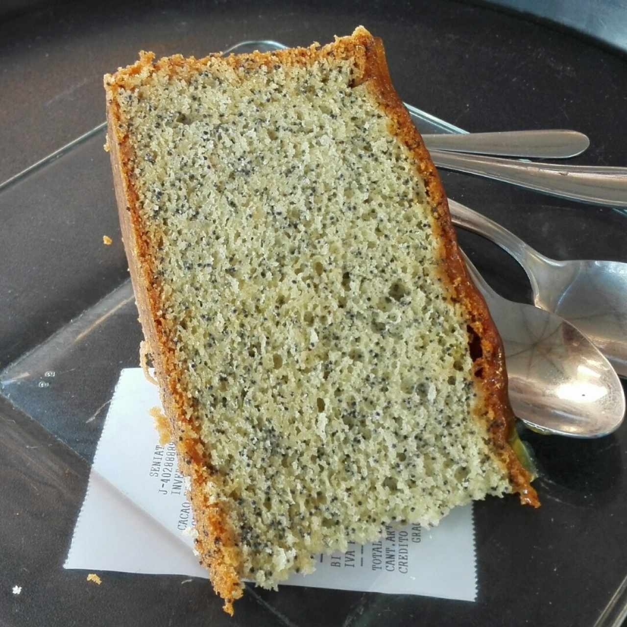 Torta de Naranja con semilla de Amapola