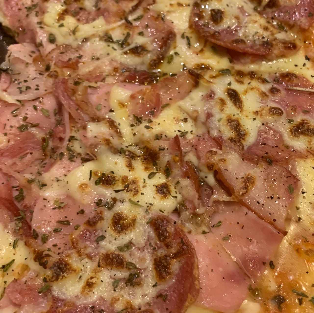Pizza Montessano 