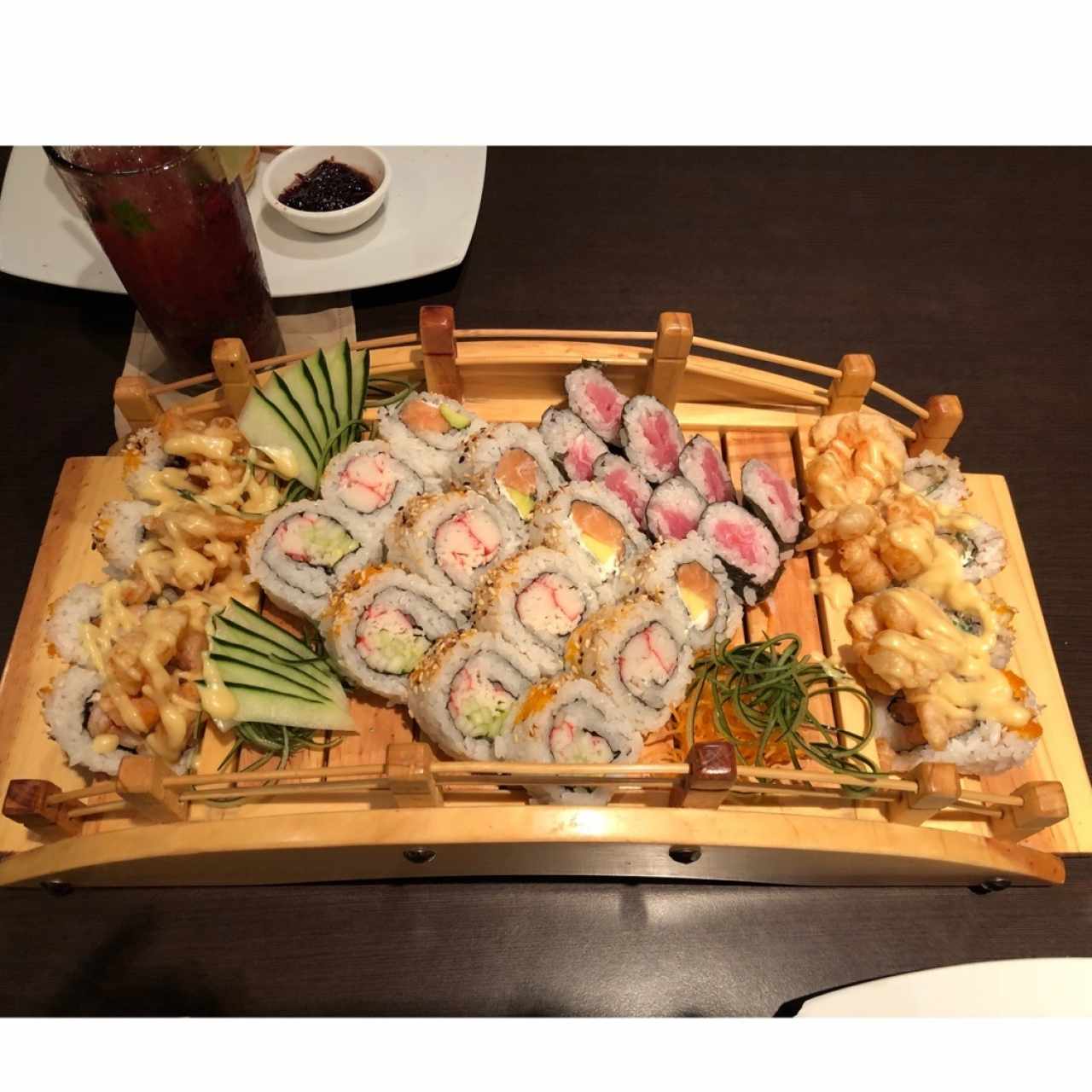 Fuji Roll + Roll Mixto crudo 👌🏻👌🏻❤️