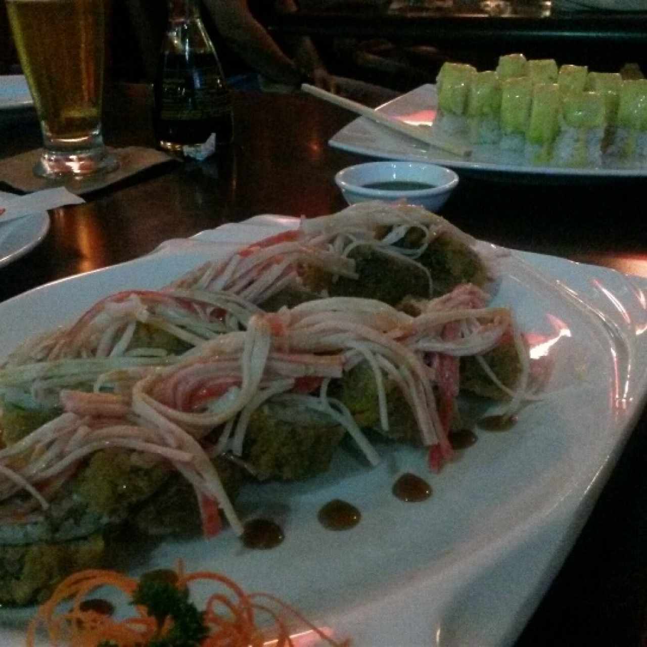 Rock and roll y avocado roll