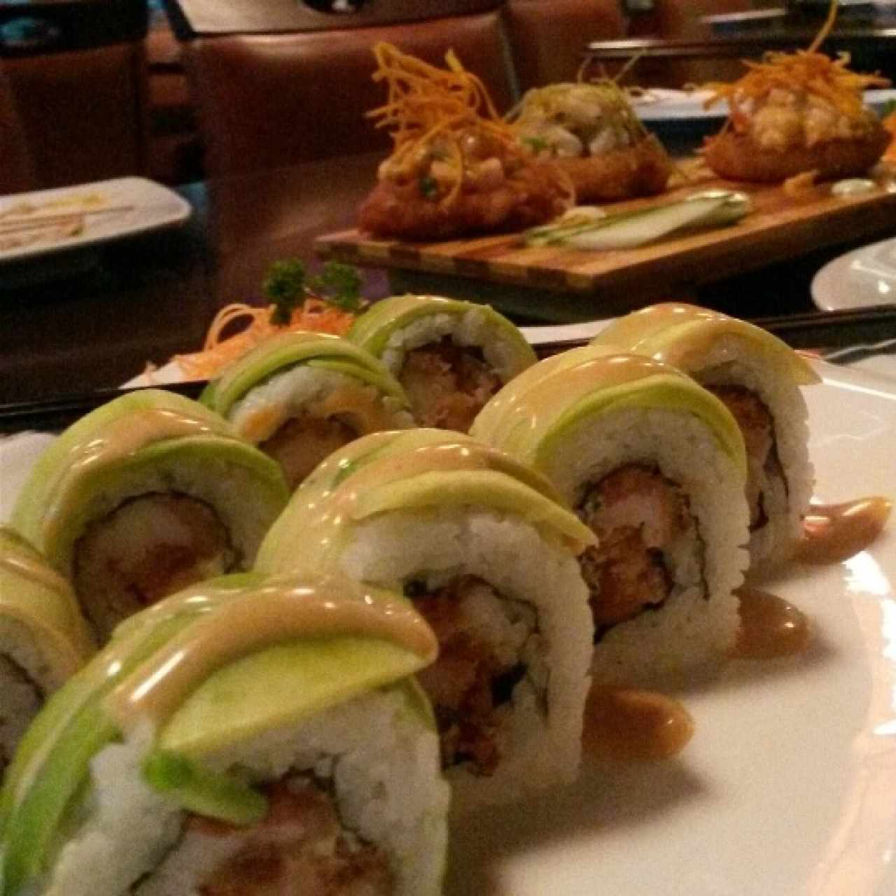 Avocado Roll y trío de ceviche