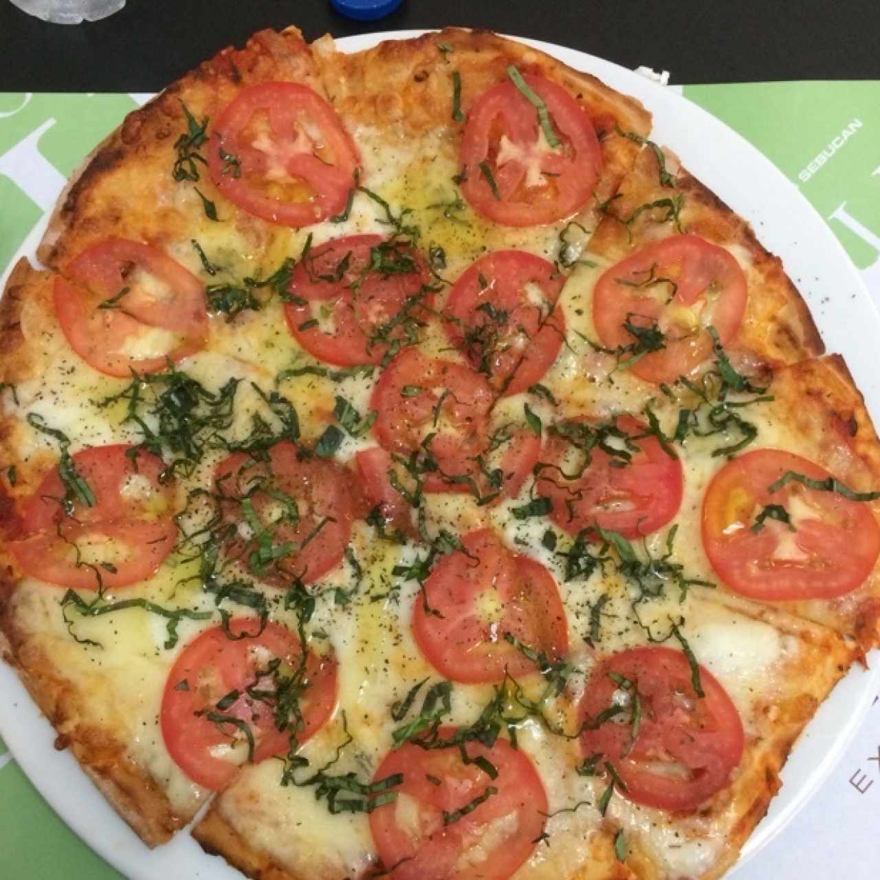 Pizza capresa