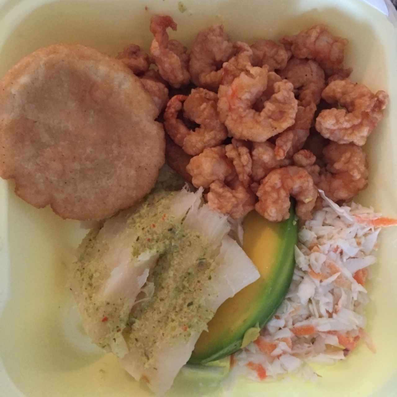 Camarones Rebosados, excelentes..!