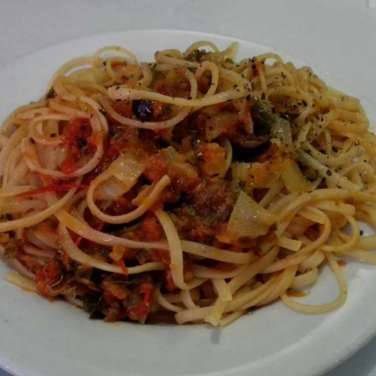 Linguini alla Putanesca 