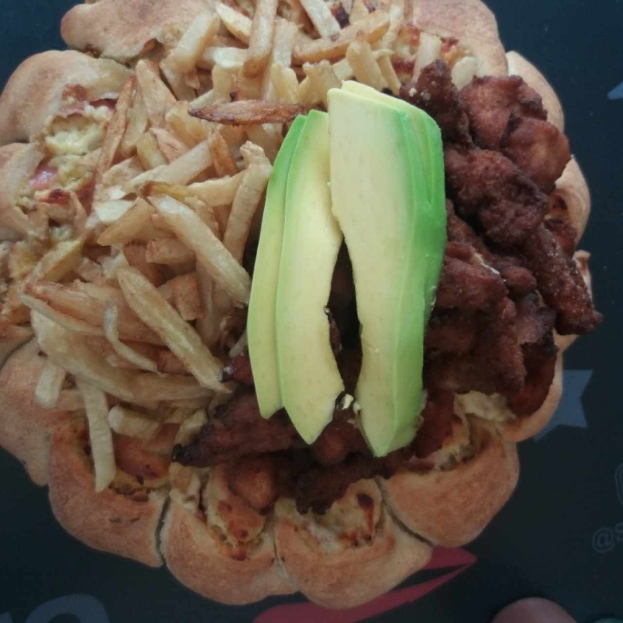 pizza a la canasta mediana.