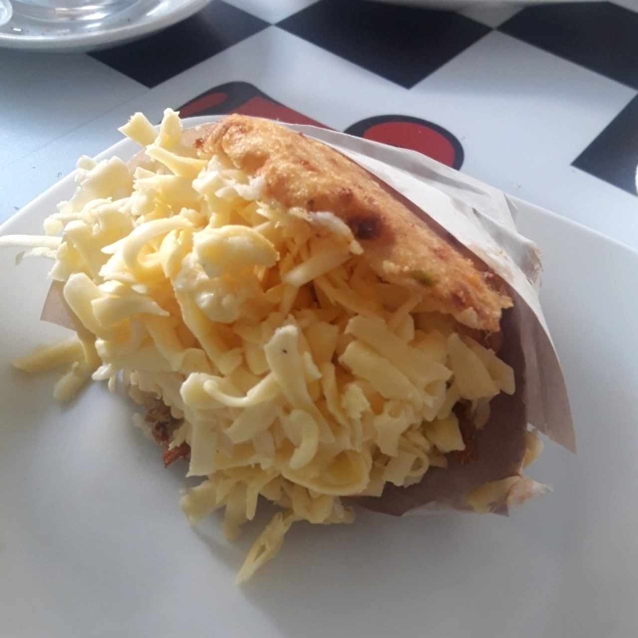 Arepa Frita mixta (mechada y amarillo) 