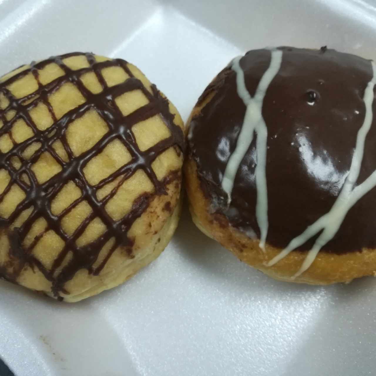 Donas de moka y choco rey