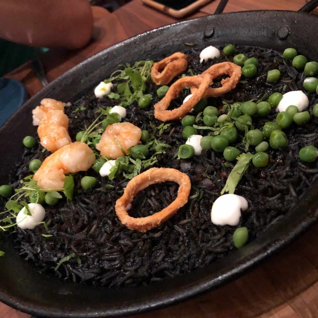 Arroz Marinera con tinta de calamar 