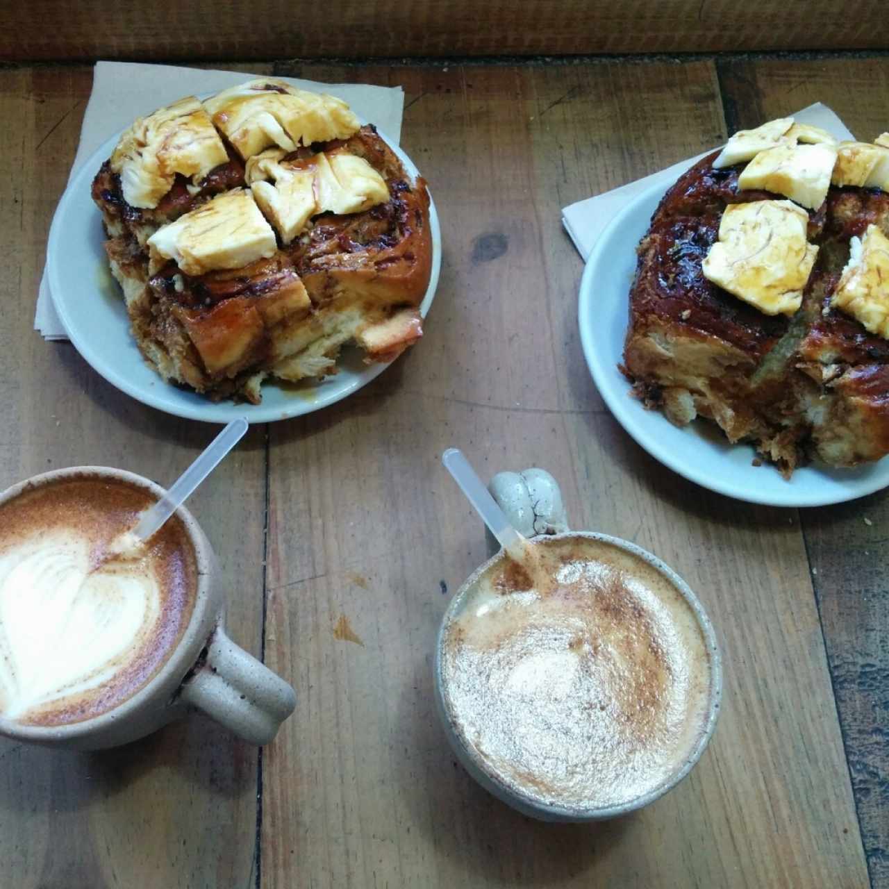 golfeados con queso + café Marieta