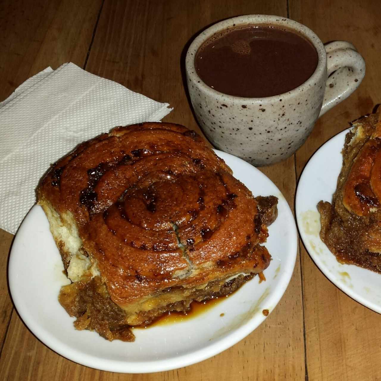 Golfeados con Chocolate Caliente