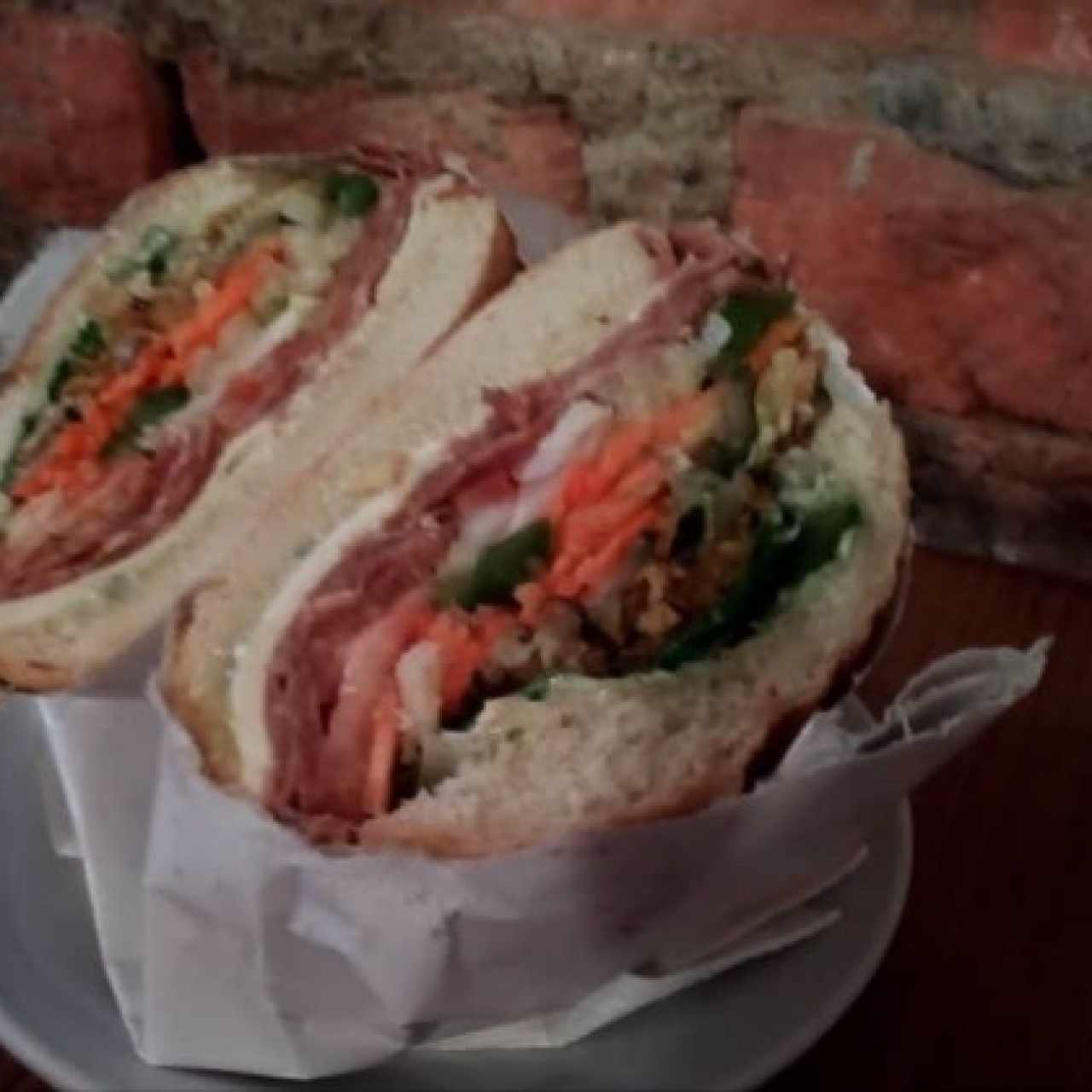 sandwich de butifarra cervecera