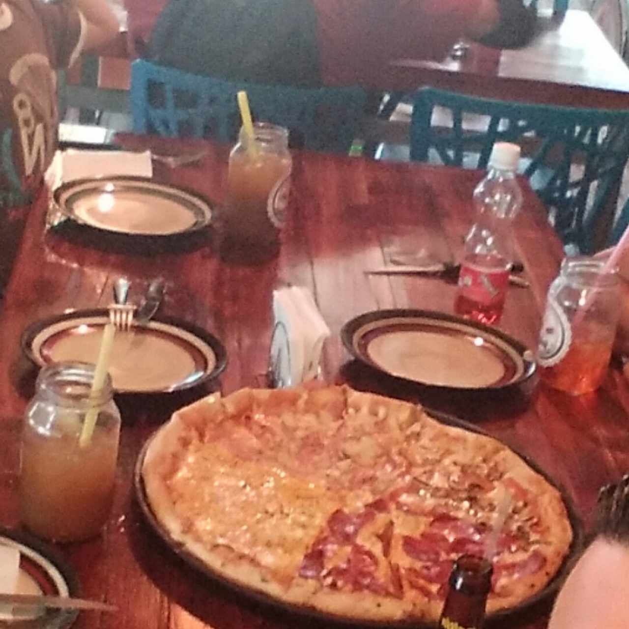 Pizza Ultra Familia Mixta