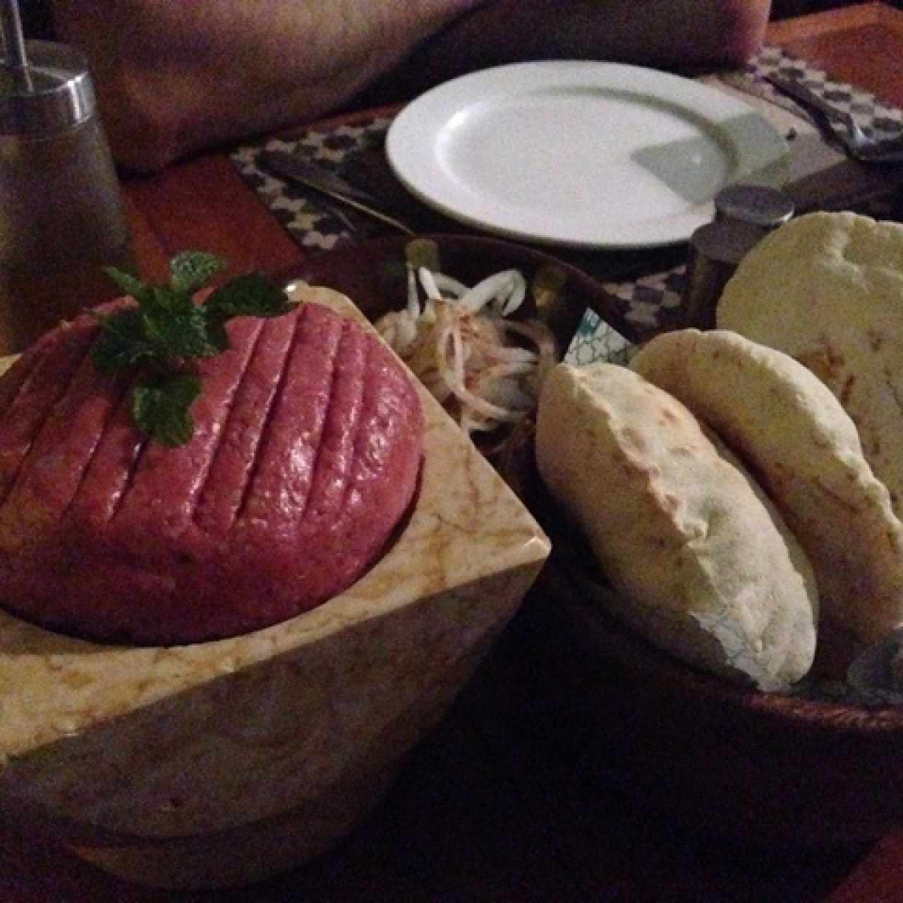kibbe nayeh
