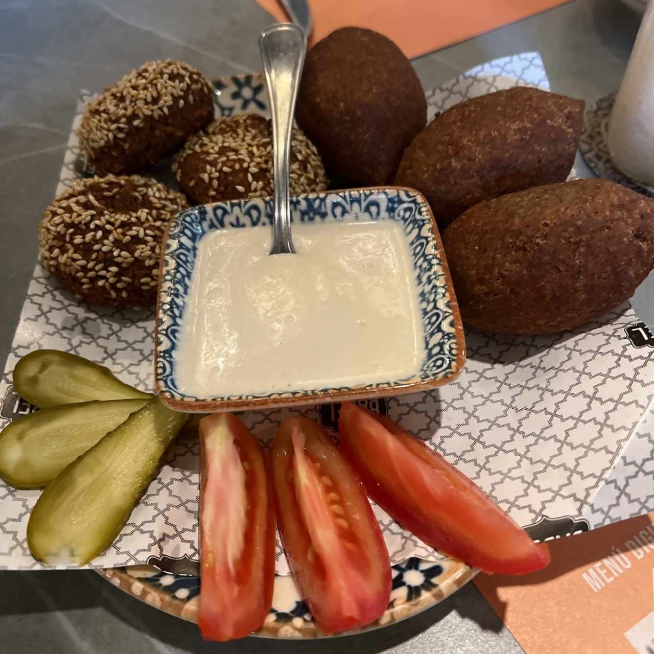 kibe y falafel fritos 