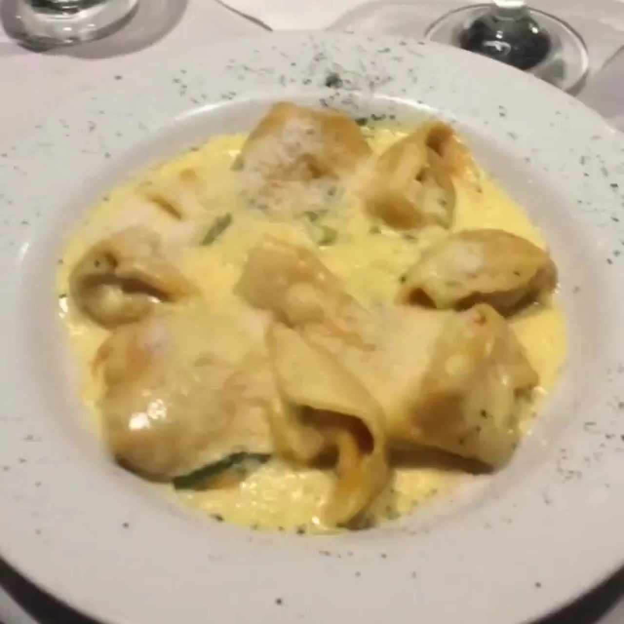 Tortellinis Rellenos de Salmon